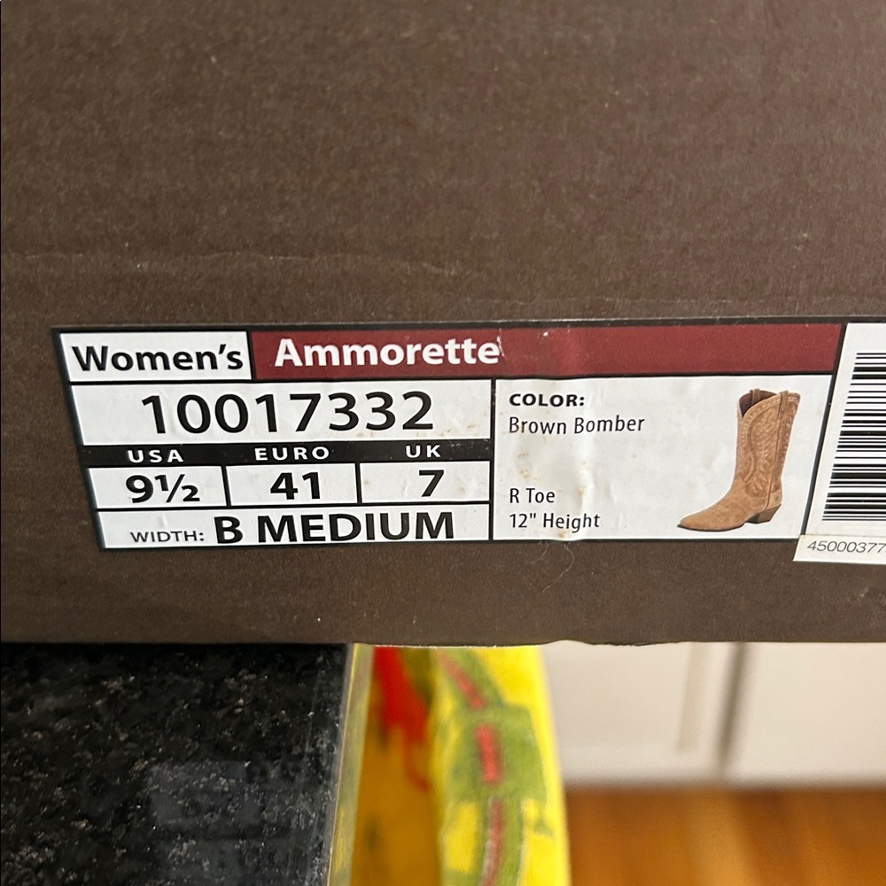 Ariat Cowboy Boots - Picture 10 of 10